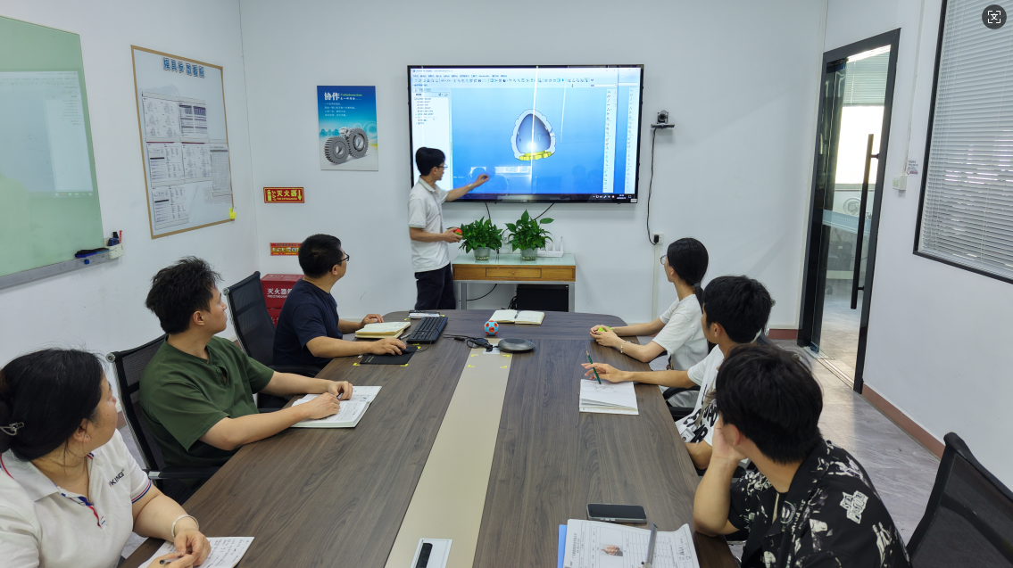 [Guangdong Vking Intelligent Technology Co., Ltd.]The official website has been officially launched, marking a new chapter in rubber pet toys