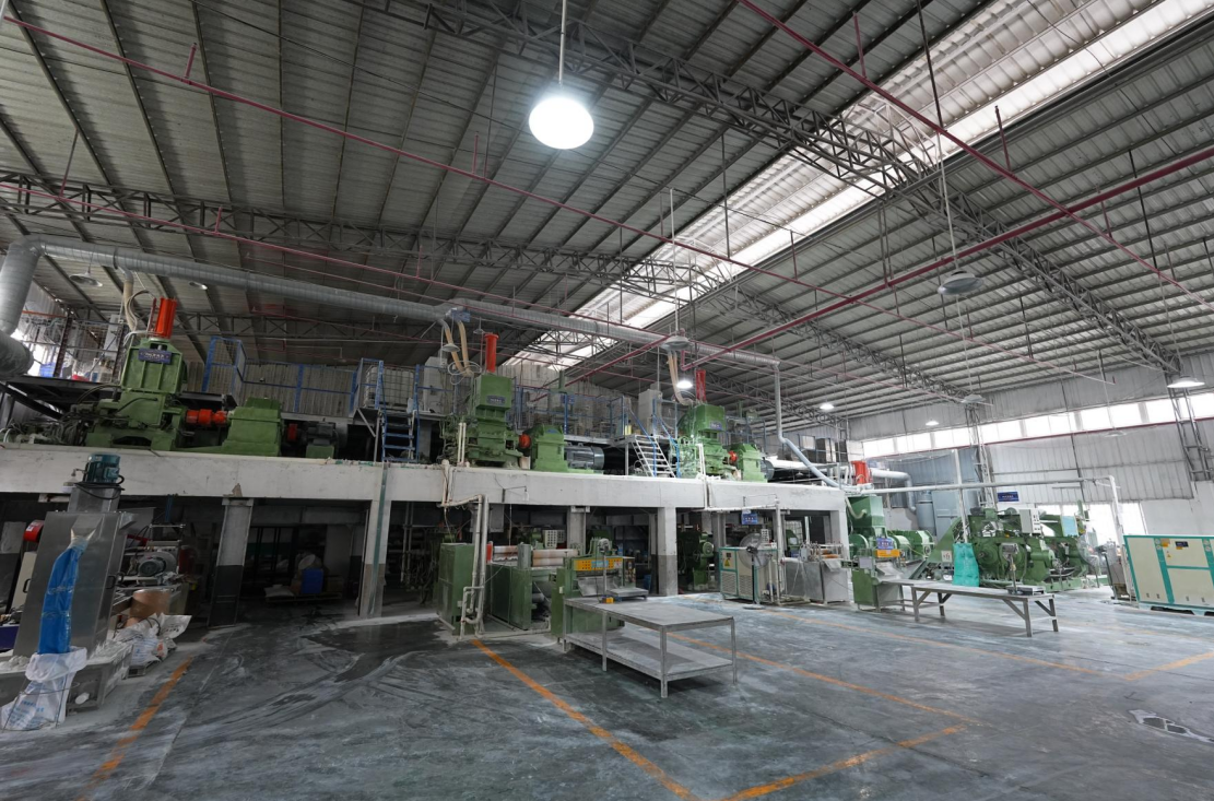 The Chinese pet rubber toy market continues to heat up, with its size expected to exceed 7.5 billion yuan by 2025.