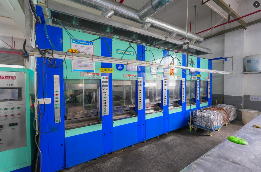 Policy regulations are tightening, and industry standards are gradually improving