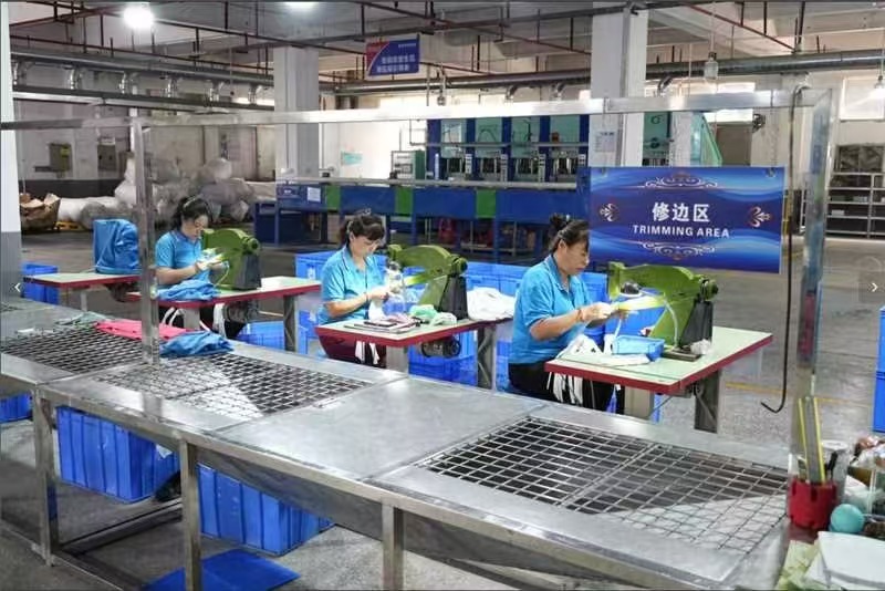 The concept of pet health is on the rise, and functional rubber toys are becoming popular