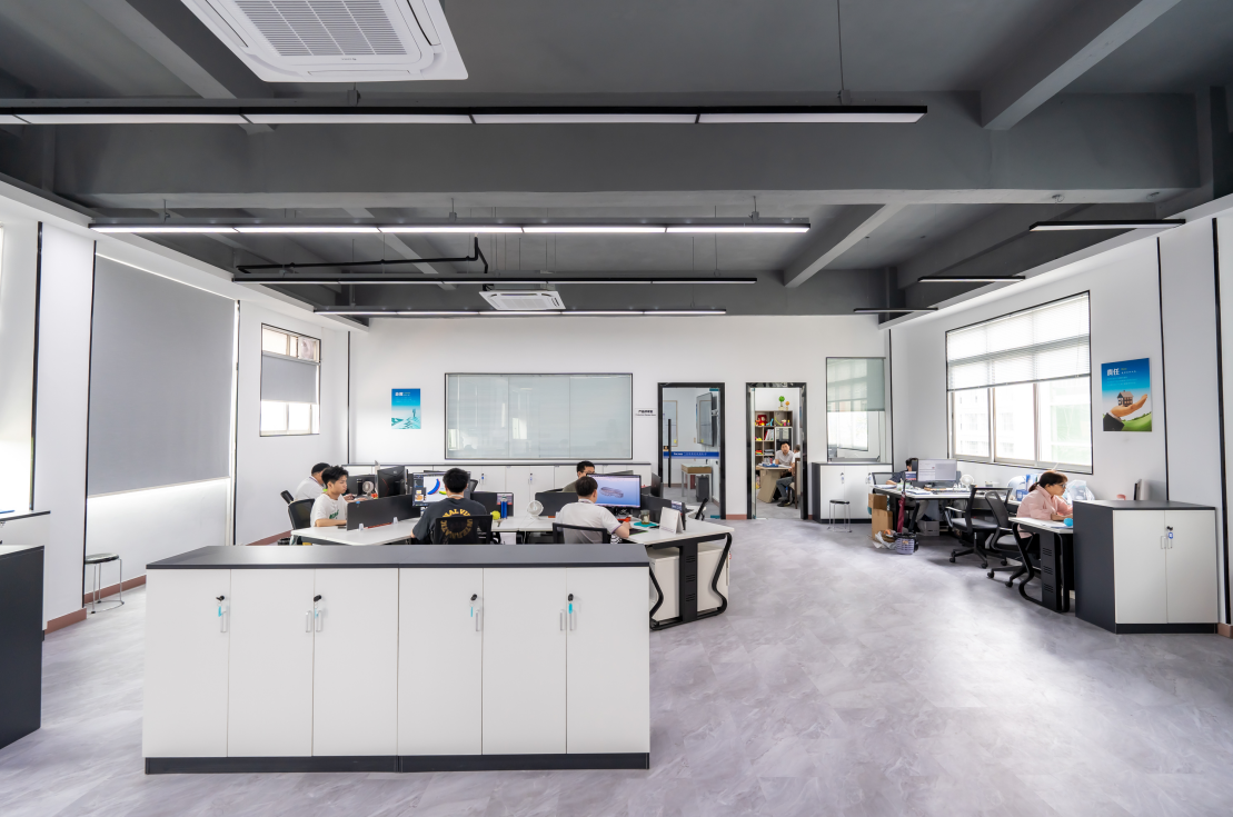 Chinese Academy of Sciences successfully conducted a pilot test of dandelion rubber, which is expected to replace natural rubber in pet toys