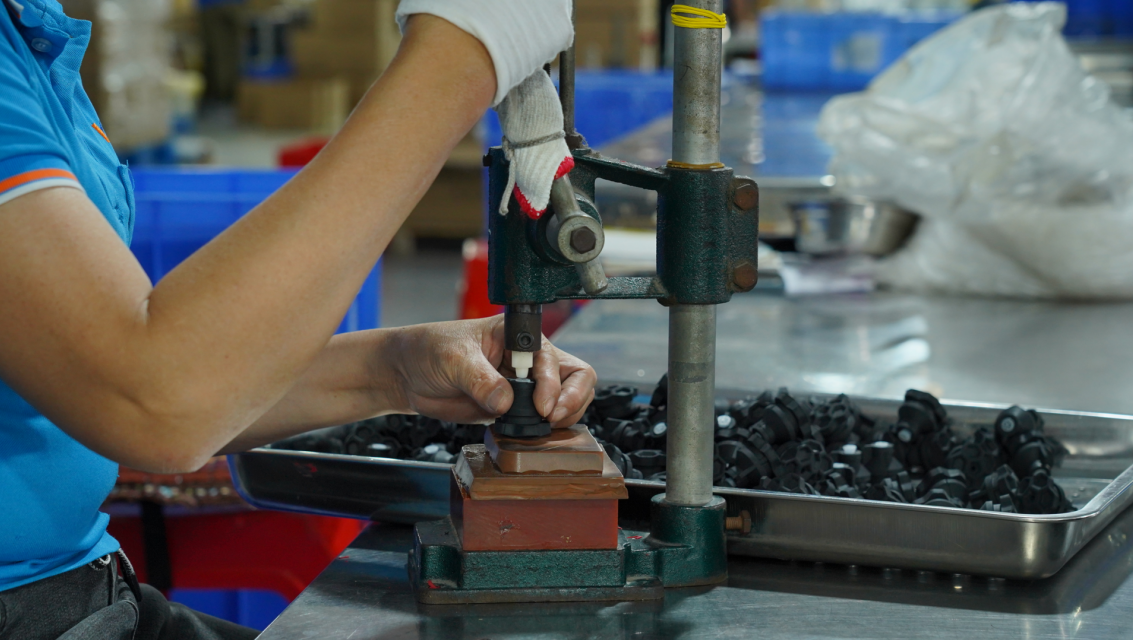 Sinopec Launches Eco-Friendly Synthetic Rubber to Meet Export Demand for Rubber Pet Toys