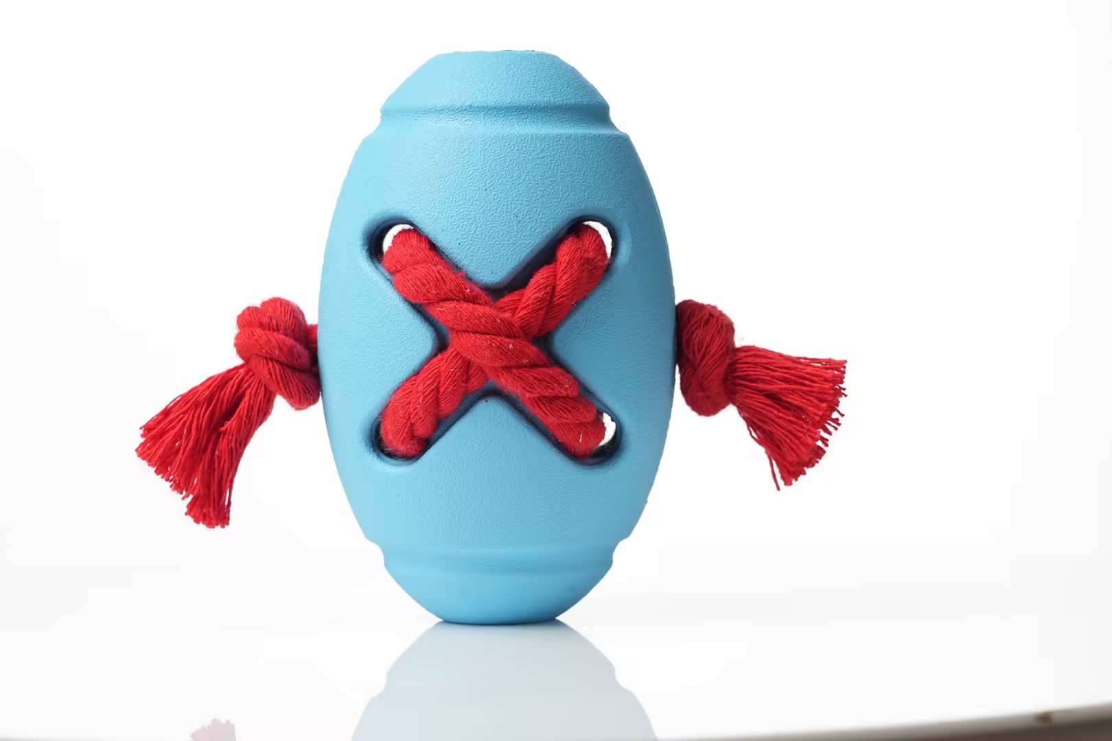 Cross-border e-commerce becomes a new channel for export growth, with strong overseas demand for rubber toys